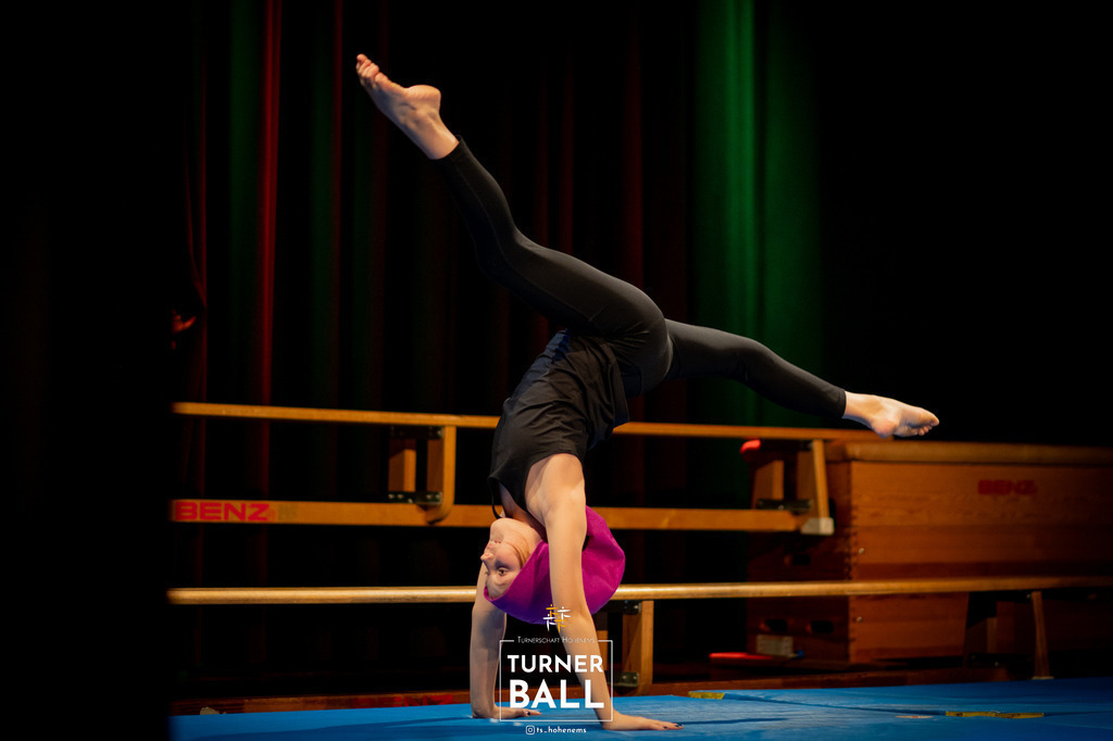 DSC_9728 | "Fussifoto.com – Ihr Ansprechpartner für hochwertige Fotografie! Entdecken Sie kreative Bilder und professionelle Dienstleistungen. Kontaktieren Sie uns für Ihre Projekte!"