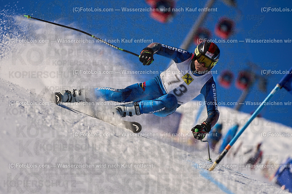ALP2933_MASTERS-Cup_GS-B Herrn_Stolte Joachim | (C)FotoLois.com, Alois Spandl. FIS Masters-Cup Wildschönau, Giant Slalom auf der Piste Schatzberg GS, Siegerehrung auf dem Dorfplatz Niederau, Sa 13. Januar 2024.