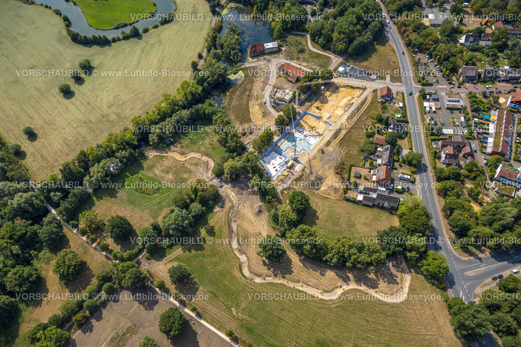 Hamm220809749Heessen | Luftbild, Baustelle und Renovierung der Schlossmühle am Mühlengraben und Mühlenteich, neuer Bachlauf ohne Wasser, Heessen, Hamm, Ruhrgebiet, Nordrhein-Westfalen, Deutschland