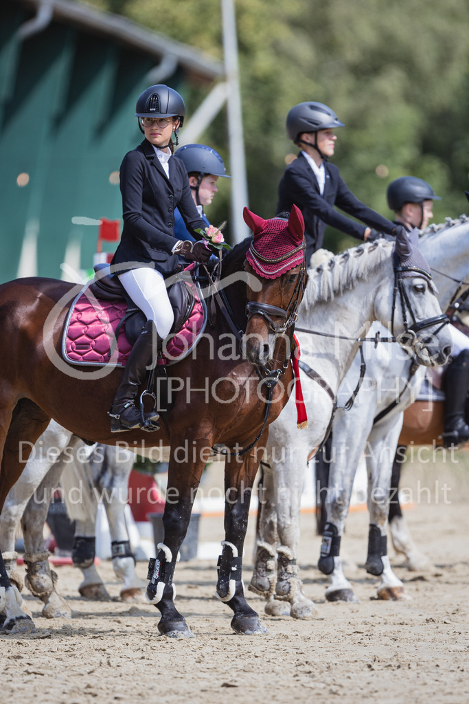 220828_Delbrueck_E-Stil-102 | Deine schönsten Turniermomente als professionelle Fotos! Entdecke hochwertige Pferdesport-Fotografie im Online-Shop. Jetzt Fotos finden & bestellen!