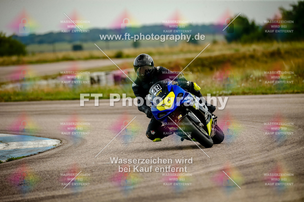 Chambley Juli-2188 | Hier findet Ihr Bilder von Touristenfahrten auf der Nürburgring Nordschleife oder von anderen Veranstaltungen die ich besucht habe. Viel Spass beim Durch Schauen 