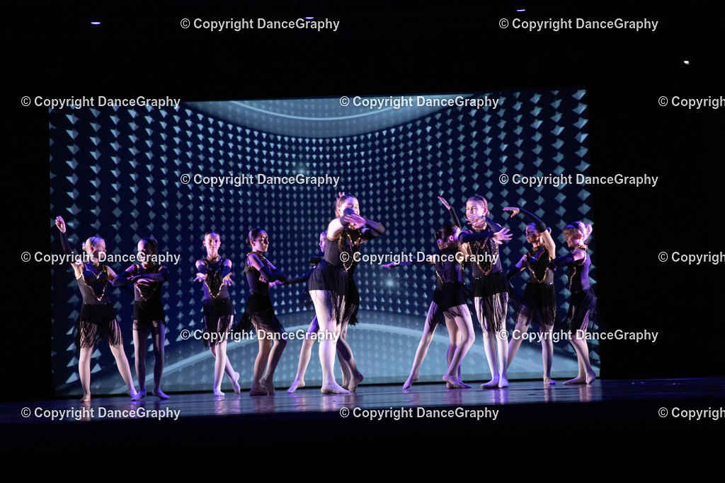 GPHY6200 | DanceGraphy - Realisiert mit Pictrs.com