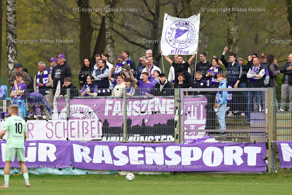 NH_VfRNeumuenster_PSVNeumuenster_FlensOberliga_15042026 | Fans des VfR Neumünster.Fußball I Herren I Flens Oberliga I Saison 2025-2026  I 19. Spieltag I VfR Neumünster - PSV Union Neumünster I 15.04.2026 I VfR Stadion HSP (Grümmi Arena)