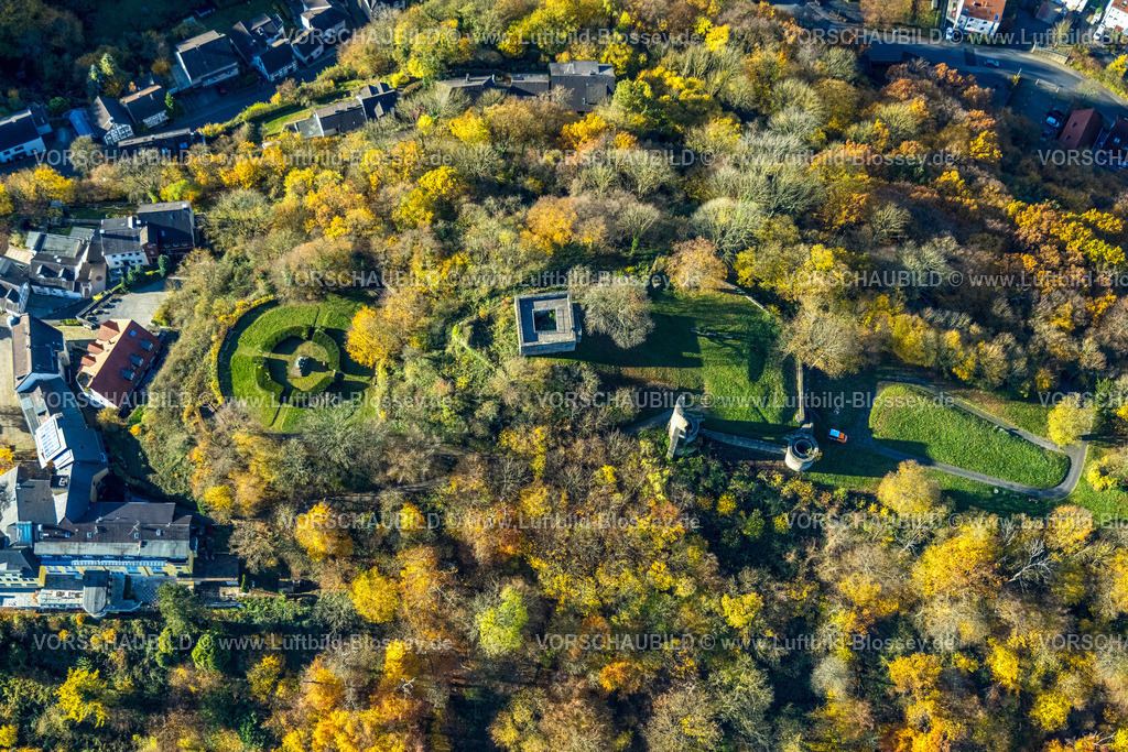 Wetter251103873 | Luftbild, Burgruine Volmarstein mit Denkmal und Gedenkstätte für gefallene Söhne, herbstliche Bäume, Volmarstein, Wetter, Ruhrgebiet, Nordrhein-Westfalen, Deutschland