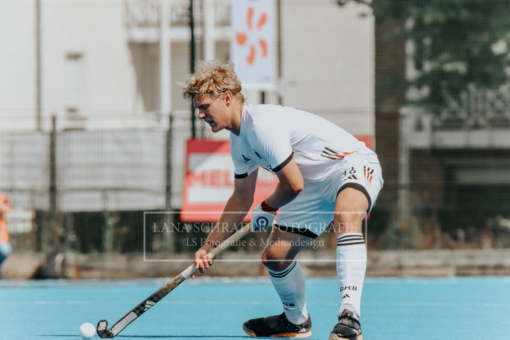U18_EM_BOYS_HF1_GER-BEL_18.07.25_Lille (232 von 900) | lanaschraderfotografie - Realisiert mit Pictrs.com