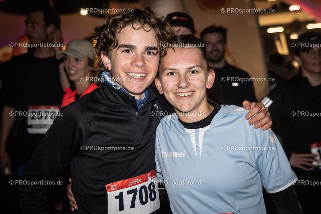 23. ASV Nachtlauf; Koeln, 13.05.26 | Impressionen vom 23. ASV Nachtlauf am 13.05.26 am Tanzbrunnen in Koeln. Foto: BEAUTIFUL SPORTS/Axel Kohring