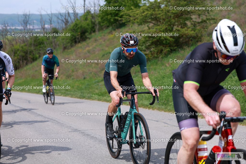 562_AR6_0508 | Neusiedlersee Radmarathon 2026@sportshot_your_pictrs #yourpictures#roadtowm2029 #nrm #neusiedlerseeradmarathon #neusiedlersee #neusiedlerseetourismus #burgenland #mörbisch #nrm26 #burgenlandtourismus #voglundco #poweredbyburgenlandtourismus #radsport #rad #marathon #ucigranfondo #visitburgenland #ucigranfondoworldseries