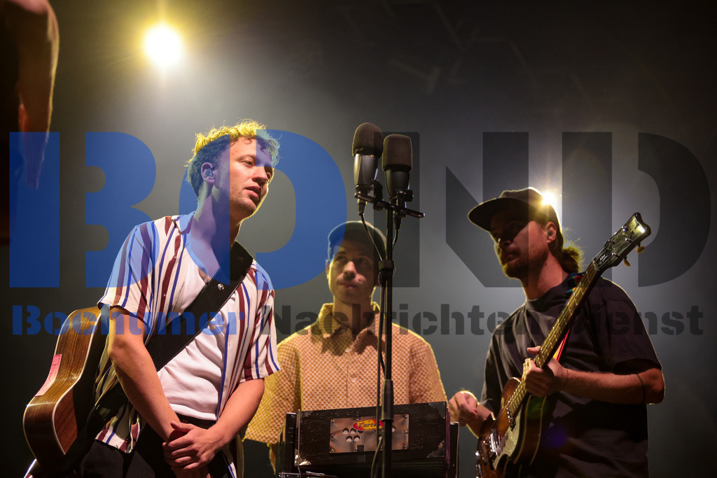 Zeltfestival Ruhr 2024 - Joris  {date} -  | {headline}(Foto: Sebastian Sendlak / BOND) - Realisiert mit Pictrs.com