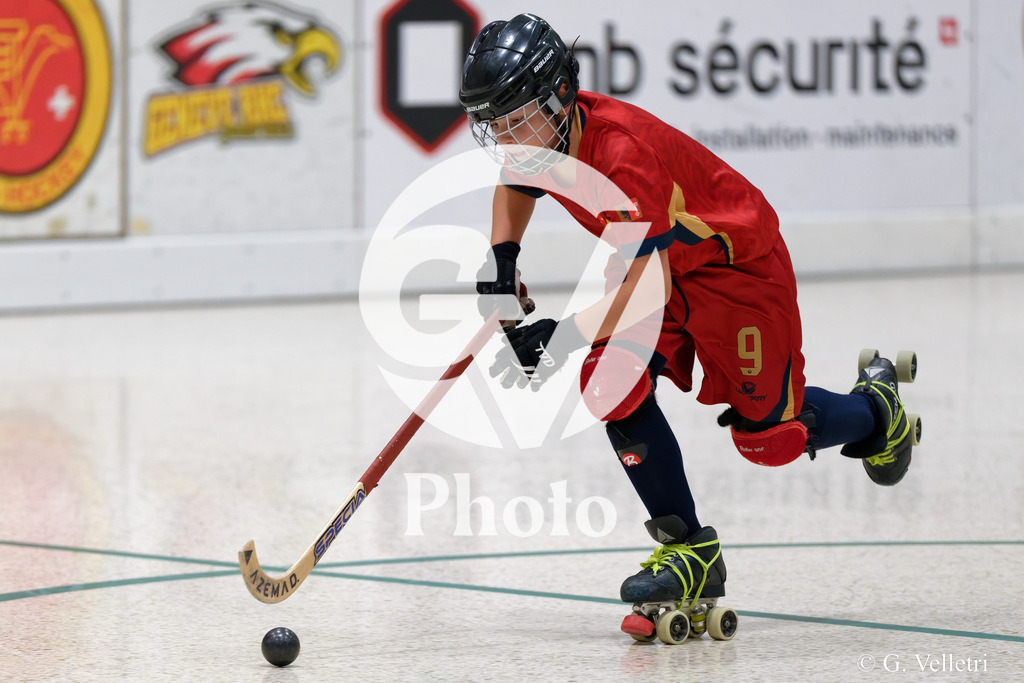 U13  - Geneve RHC v HC Munsingen W  |  during the U13  match between Geneve RHC and HC Munsingen W  at Centre sportif de la queue d'arve in Geneve, Switzerland