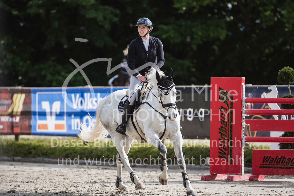 250530_MayDays_L-Spr-434 | Deine schönsten Turniermomente als professionelle Fotos! Entdecke hochwertige Pferdesport-Fotografie im Online-Shop. Jetzt Fotos finden & bestellen!