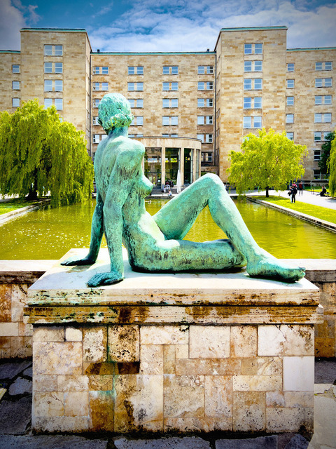 Uni_IMG_E3882 | Kreative Fotografie von Fotoloft-MaciejRusinek aus Frankfurt am Main. Große Motivauswahl in individuell ausgewählten Formaten auf unterschiedlichen Materialien. Bestellen bequem online.
Preise sind variable, je nach Material und Größe. 
 - Realisiert mit Pictrs.com