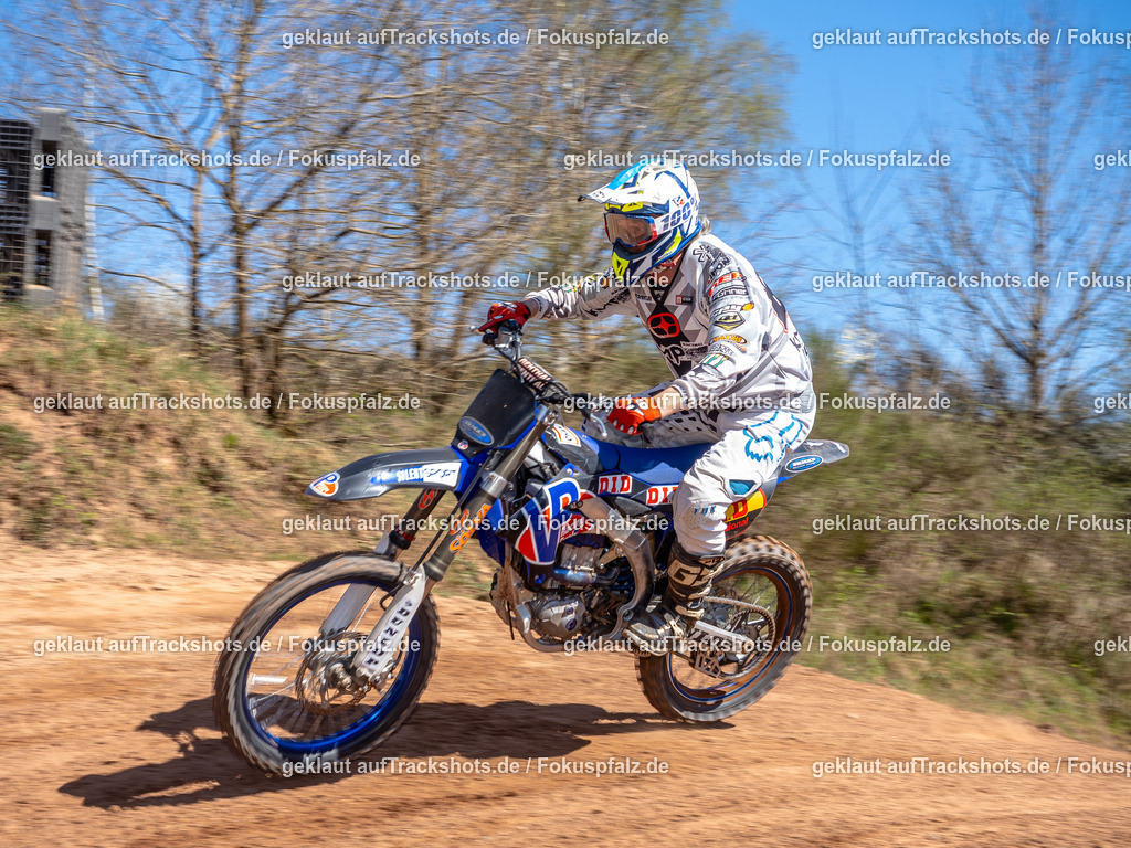 Schweyen040525-172 | Trackshots.de / Fokuspfalz.de - Realisiert mit Pictrs.com