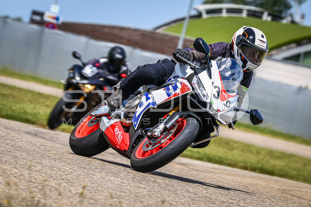 0039-260530DCB-033_39 | Deine Full-Service-Agentur für ✔️Videoproduktionen und ✔️Motorsportfotografie Jetzt Angebot anfragen!