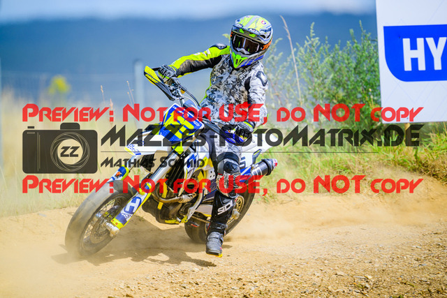 MaZZes_FotoMatrix_240713_6007705_9546 | UE40