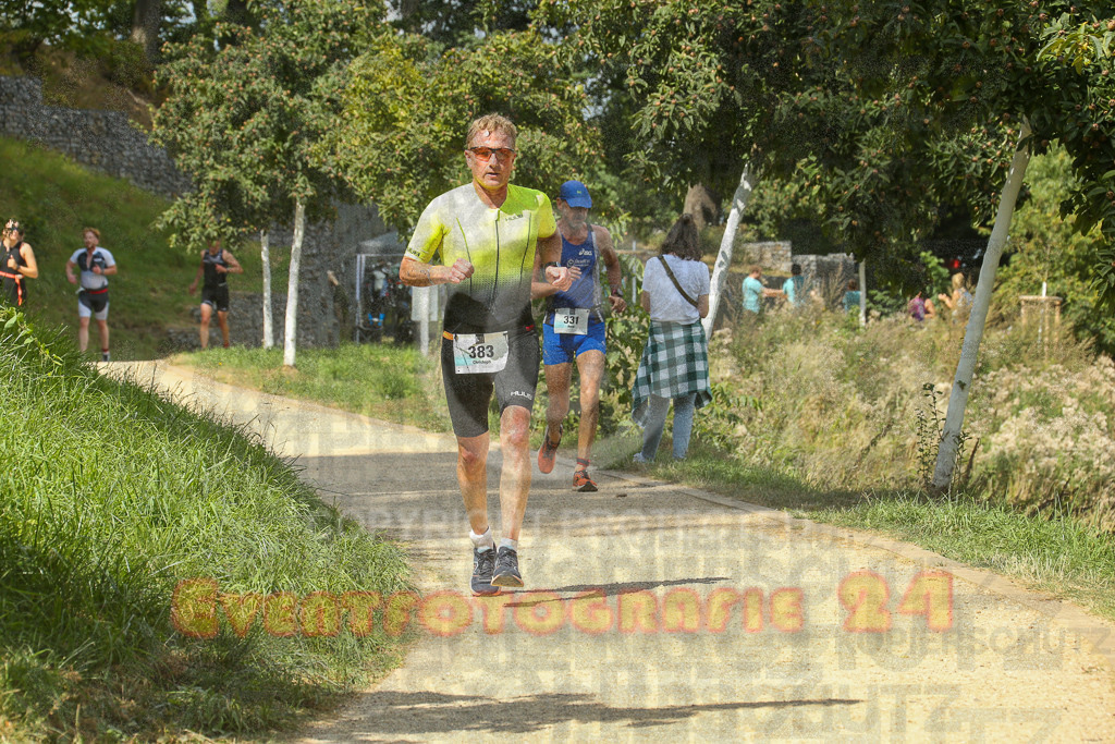 250824_1333_EX1_2813 | Sportfotografie im Rhein-Sieg Kreis, Köln, Bonn, NRW, Rheinland Pfalz, Hessen, etc. Unser Tätigkeitsfeld umfasst den Laufsport vom Volkslauf über den Marathon, Duathlon, Triathon bis zum Ultralauf wie Kölnpfad Ultra oder Schindertrail.