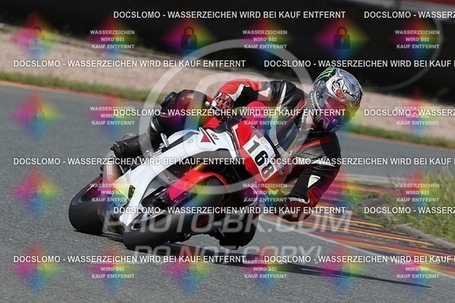 2016-06-30-PBK-4158 | Sportfotografie; SlowMotion; Video; Rennstrecke; Hafeneger; RSE; Speer; Trackday; Motorsportarena; Hockenheimring; Brno; Most; Barcelona; Valencia, Benny; Kaetzmer;