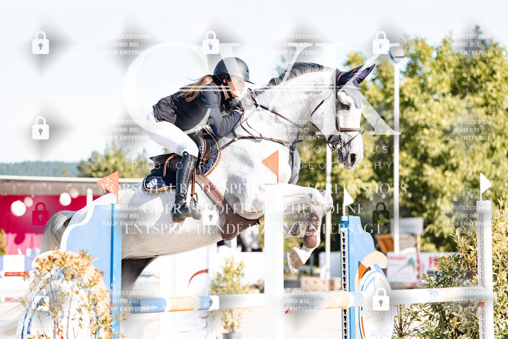 CK904371 | Turnierfotografie Pferdefotografie Trier Rheinland-Pfalz Pferdesport Reitsport Tierfotografie Sportfotografie Pferdevideo Pferdevideografie Equestrianvideography equestrianphotography  - Realisiert mit Pictrs.com