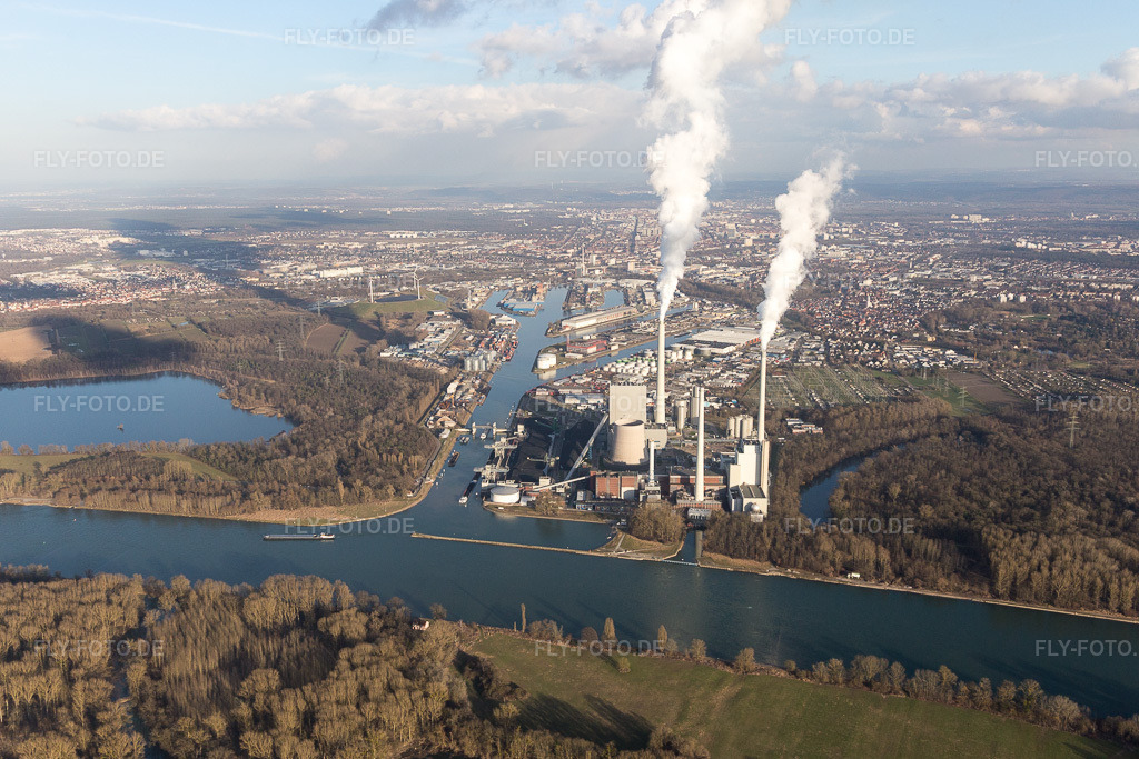Luftbild: Karlsruhe-Rheinhafen im Ortsteil Daxlanden in Karlsruhe im Bundesland Baden-Württemberg in Deutschland. Foto: IMG_104818.jpg vom 16.02.2018 durch Werner Riehm/FLY-FOTO.de
