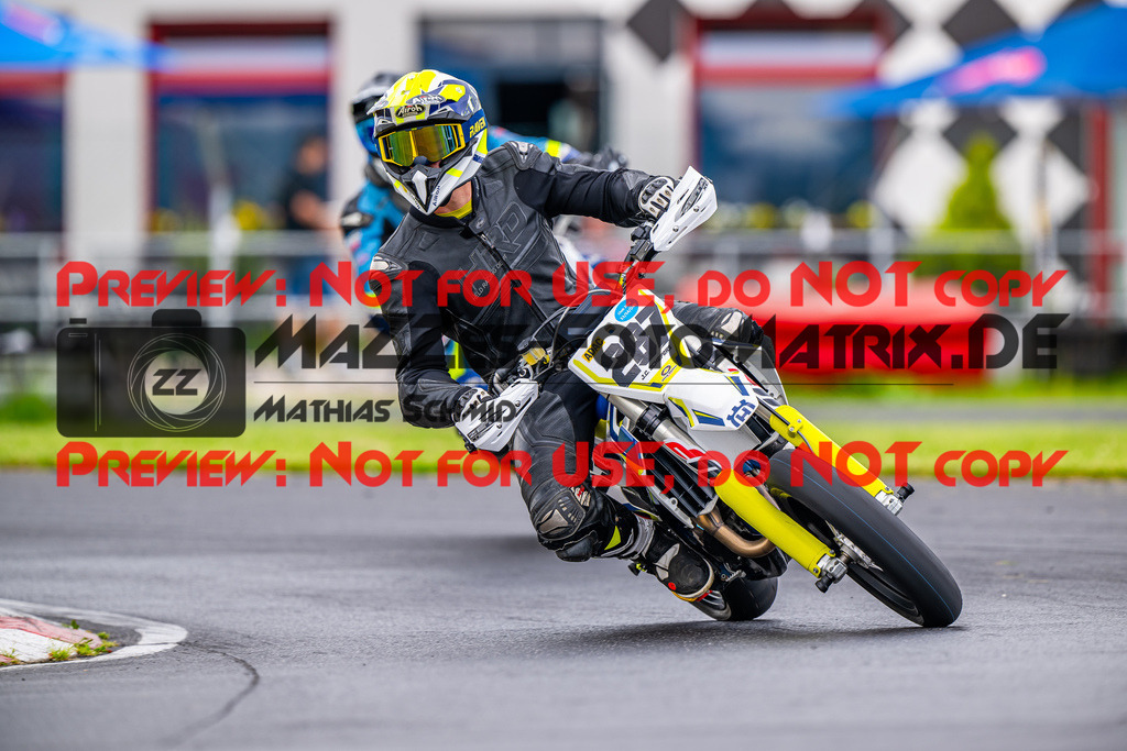 MaZZes_FotoMatrix_240712_6007705_4829 | S1