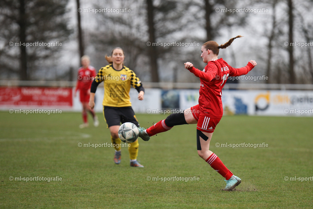 Fußball I Frauen I Saison 2025/2026 I Oberliga Schleswig-Holstein I 14. Spieltag I SV Frisia 03 Risum-Lindholm - SV Wahlstedt | ml-sportfotografie - Realisiert mit Pictrs.com