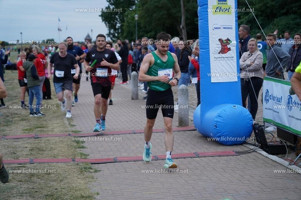 DSC05345 | Lichterlauf  - Realized with Pictrs.com