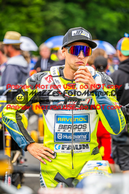 MaZZes_FotoMatrix_230702_1369 | S1