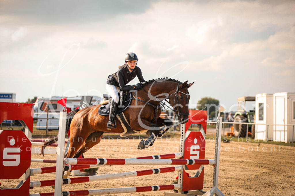 08.FrSpE00021 | Leoni Ertmer Photography - Realisiert mit Pictrs.com