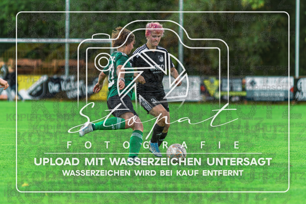 SGFSCT-1002 | Scarlett-Ayline Revels (SC Tewel #17) und Mia Sophie Brandt (SG Fulde #03) beim Damen Kreisliga HK/CE Spiel zwischen SG Fulde und SC Tewel im Fulder Zentralstadion, Fulde (Simon Paul Stopat) - Realisiert mit Pictrs.com