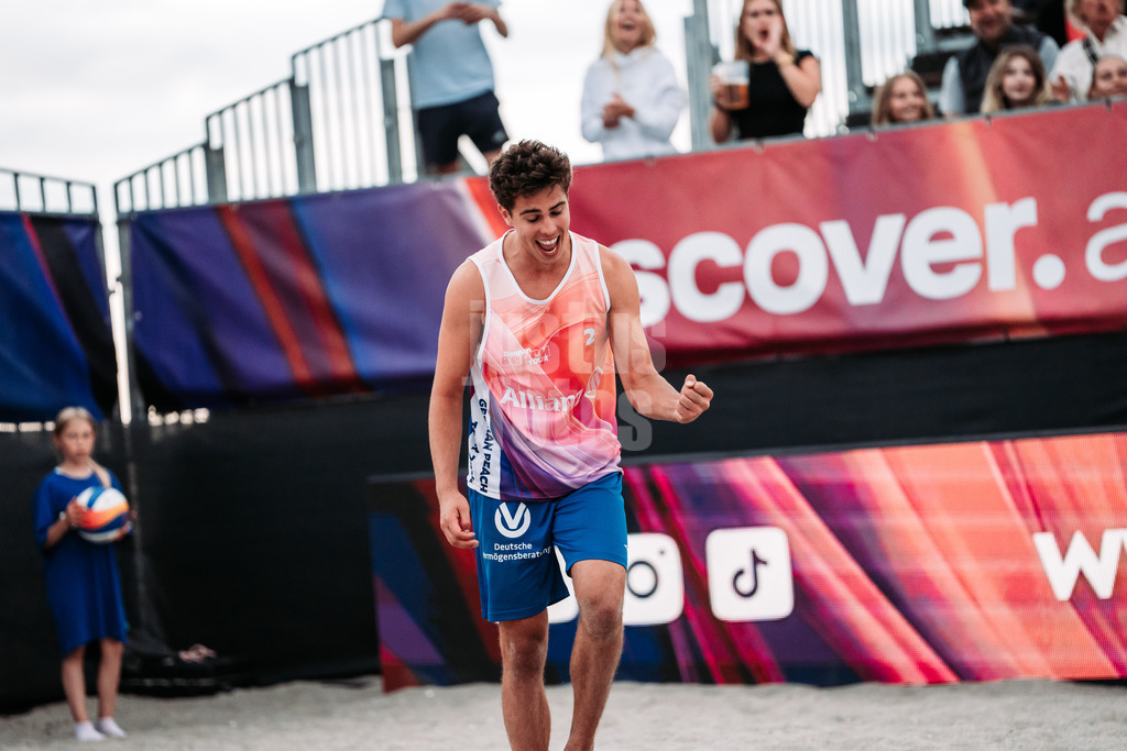 Beachvolleyball | Männer | Allianz German Beach Tour 2024 | Tourstop Kühlungsborn 2 | 17.08.2024 | Lui Wüst freut sich