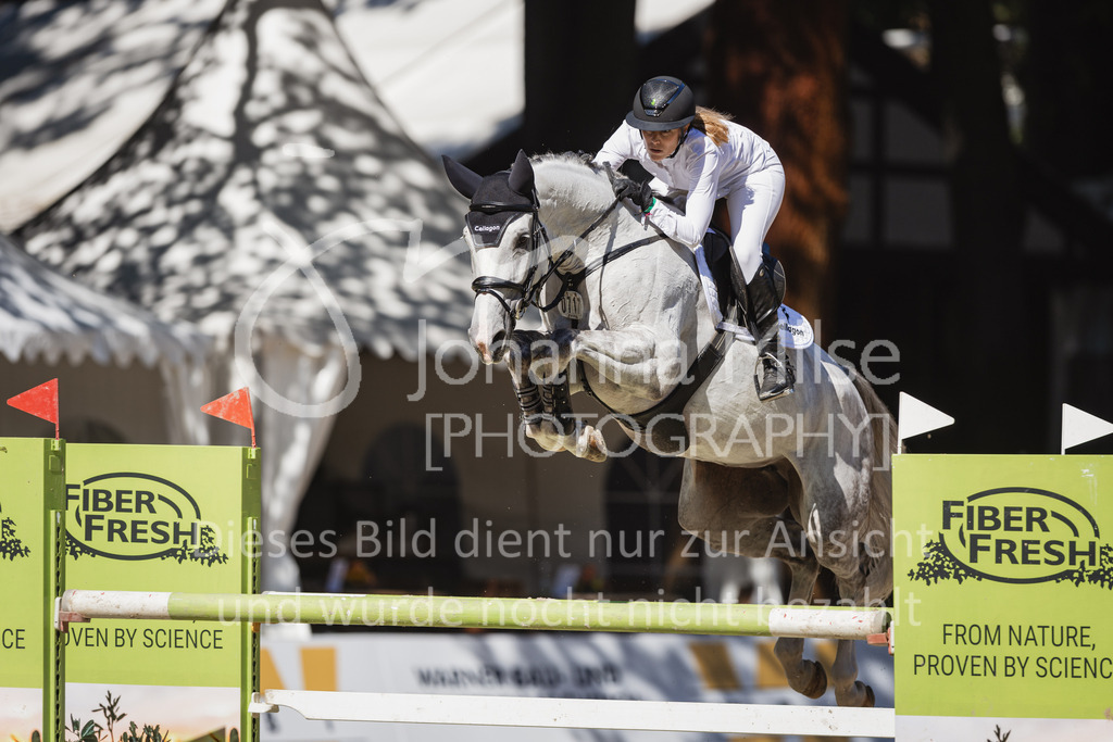 230908_OWLCh_MediumTour-169 | Deine schönsten Turniermomente als professionelle Fotos! Entdecke hochwertige Pferdesport-Fotografie im Online-Shop. Jetzt Fotos finden & bestellen!