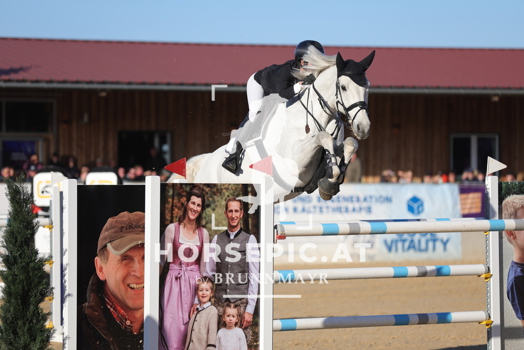 0P6A2267 | Willkommen bei Brunnmayr - Design & Fotografie – Ihrem Spezialisten für Reitturniere und Pferdeveranstaltungen in Oberösterreich, Salzburg und Bayern! Seit über 17 Jahren sind wir leidenschaftlich dabei.