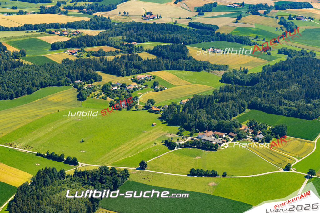 Aktuelles Luftbild von Linden Buchbach - Die Luftaufnahme wurde 2022 mittels UL-Flugzeug erstellt ( keine Drohne ) - hochauflösende Kamera-Systeme von  Canon -Beste Qualität - Für grossformatige Ausdrucke geeignet. Die Geschenkidee !