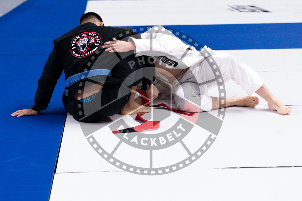 20241013PBB0916 | Athletes compete during the AJP Tour Europe Continental Jiu-Jitsu Amateurs & Masters Championship on October 13, 2024 in Almere near Amsterdam, Netherlands. © Chiara Dazi / photoblackbelt