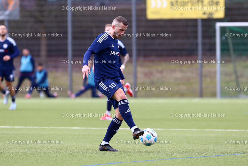 NH_USCPaloma_TuSDassendorf_OberligaHamburg_23022025 | #10 Kristof Kurczynski (TuS Dassendorf)Fußball I Herren I Gamesright Oberliga Hamburg I Saison 2024-2025 I  24. Spieltag I USC Paloma - TuS Dassendorf I 23.02.2025 I Jonny-Rehbein-Sportplatz