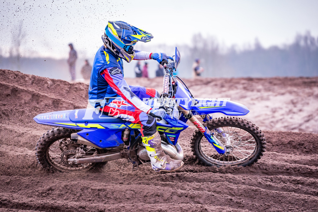 DSC06268 | fourtyeightmedia - Realisiert mit Pictrs.com