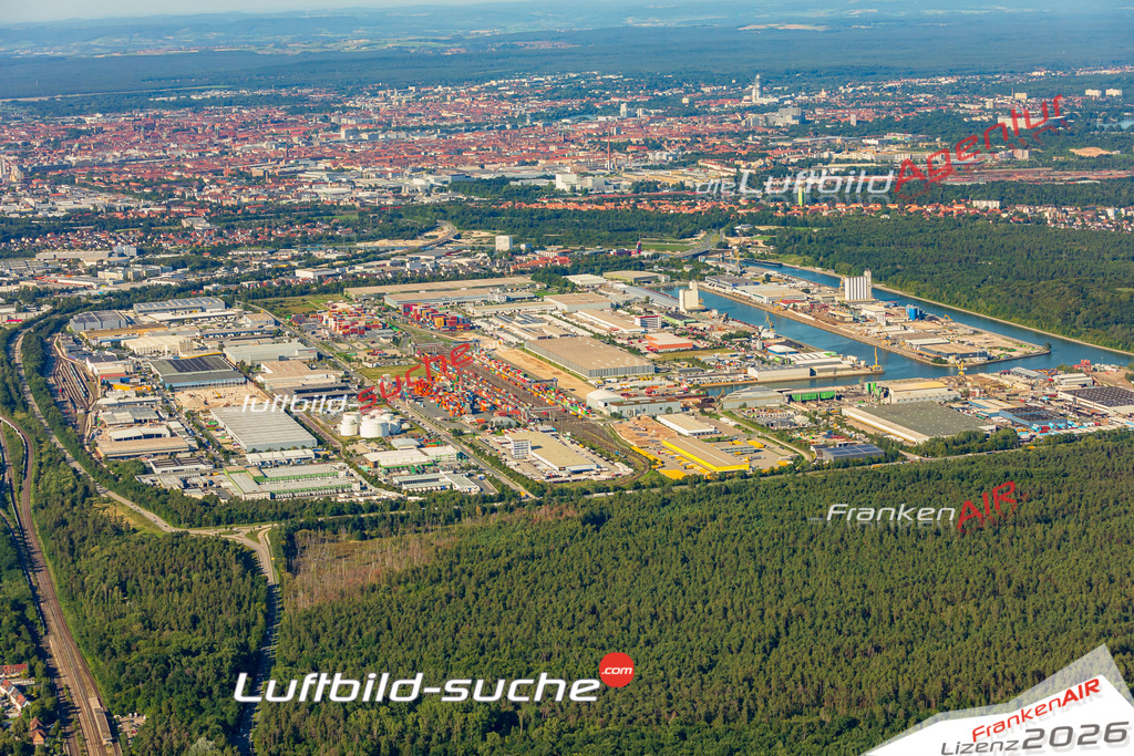 Schöne Luftaufnahme als Geschenk in Maiach Nürnberg - Die Luftbildaufnahme wurde 2025 vom UL-Flugzeug heraus erstellt ( keine Drohne ) - Hochauflösende Luftaufnahme -Nicht vergleichbar mit Google Maps oder Satelittenbilder- Die Geschenkidee !Mit Lizenz und Bildrechte bestellbar