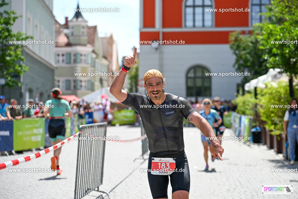 SZI_7565 | Stadttriathlon Erding 2025. #yourpictrs #sportshot_your_pictrs @Sportshotphotography #stadttriathlonerding Copyright: www.sportshot.de