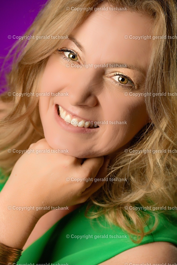 DSC_2136bearb | Wählen Sie hier bitte Ihr bestes Foto aus, mit diesem Bild wird Ihr Set produziert. Sollten Sie kein Bild wählen oder mehrere suchen wir das Beste aus!