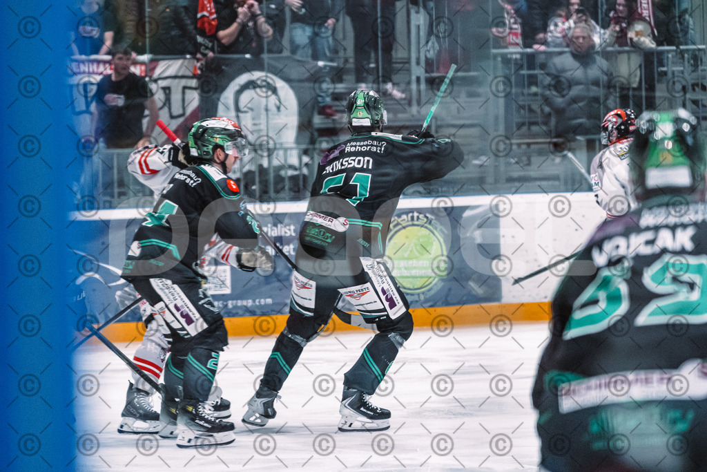 Alligators_vs_Memmingen_05_12_2025-124 | Höchstadt Alligators Fotogalerie: Eishockey-Action aus Franken. Professionelle Spielfotos, Portraits & Stadionbilder zum Download. Jetzt entdecken! - Realized with Pictrs.com