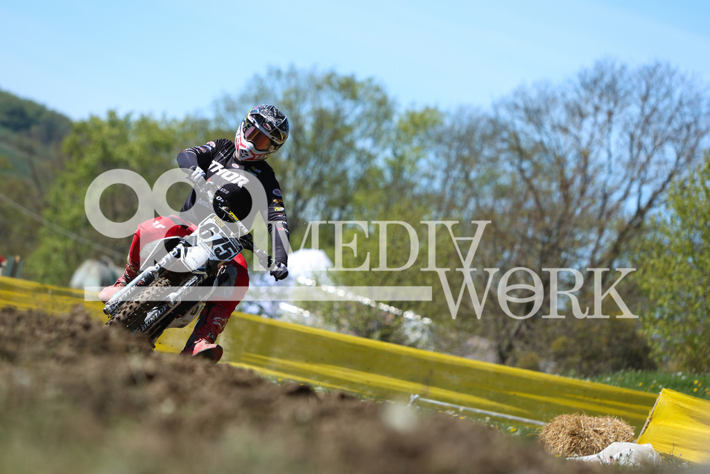 5E6A6384 | 989 MEDIAWORK