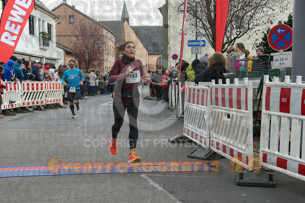 221127_1216_EX1_2261 | Sportfotografie im Rhein-Sieg Kreis, Köln, Bonn, NRW, Rheinland Pfalz, Hessen, etc. Unser Tätigkeitsfeld umfasst den Laufsport vom Volkslauf über den Marathon, Duathlon, Triathon bis zum Ultralauf wie Kölnpfad Ultra oder Schindertrail.