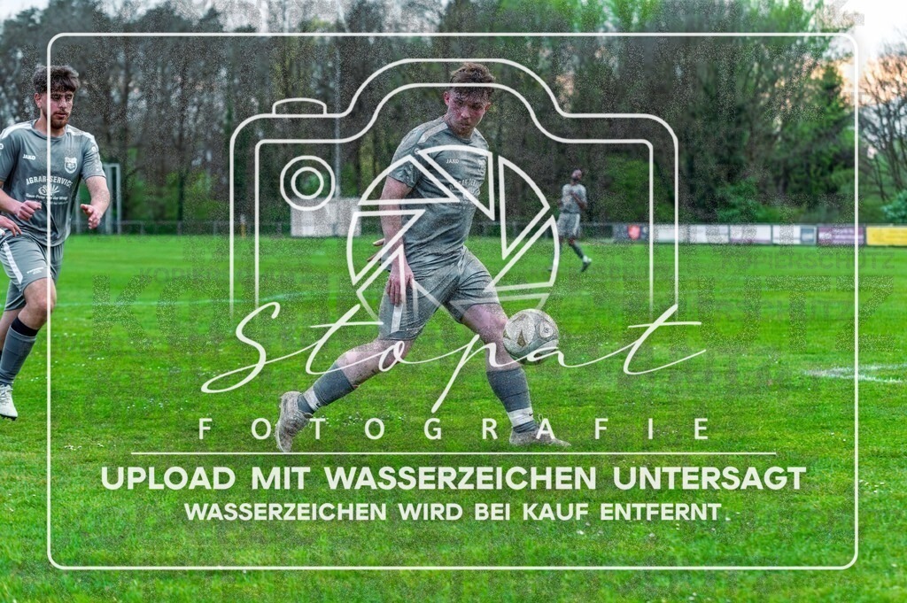 HMFGFS-1024 | Herren 3. Kreisklasse HK Spiel zwischen Heidmark III und FG Fulde-Stellichte im Heidmarkstadion, Bad Fallingbostel (Simon Paul Stopat) - Realisiert mit Pictrs.com