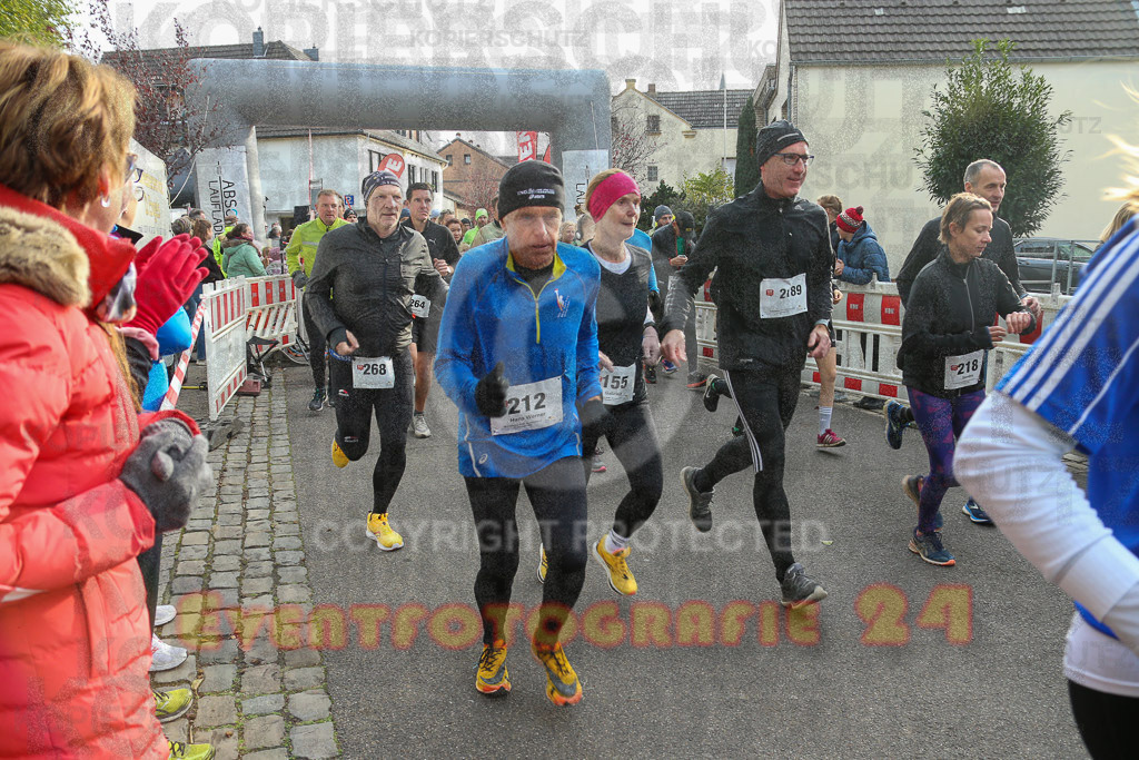 221127_1128_EX1_1692 | Sportfotografie im Rhein-Sieg Kreis, Köln, Bonn, NRW, Rheinland Pfalz, Hessen, etc. Unser Tätigkeitsfeld umfasst den Laufsport vom Volkslauf über den Marathon, Duathlon, Triathon bis zum Ultralauf wie Kölnpfad Ultra oder Schindertrail.