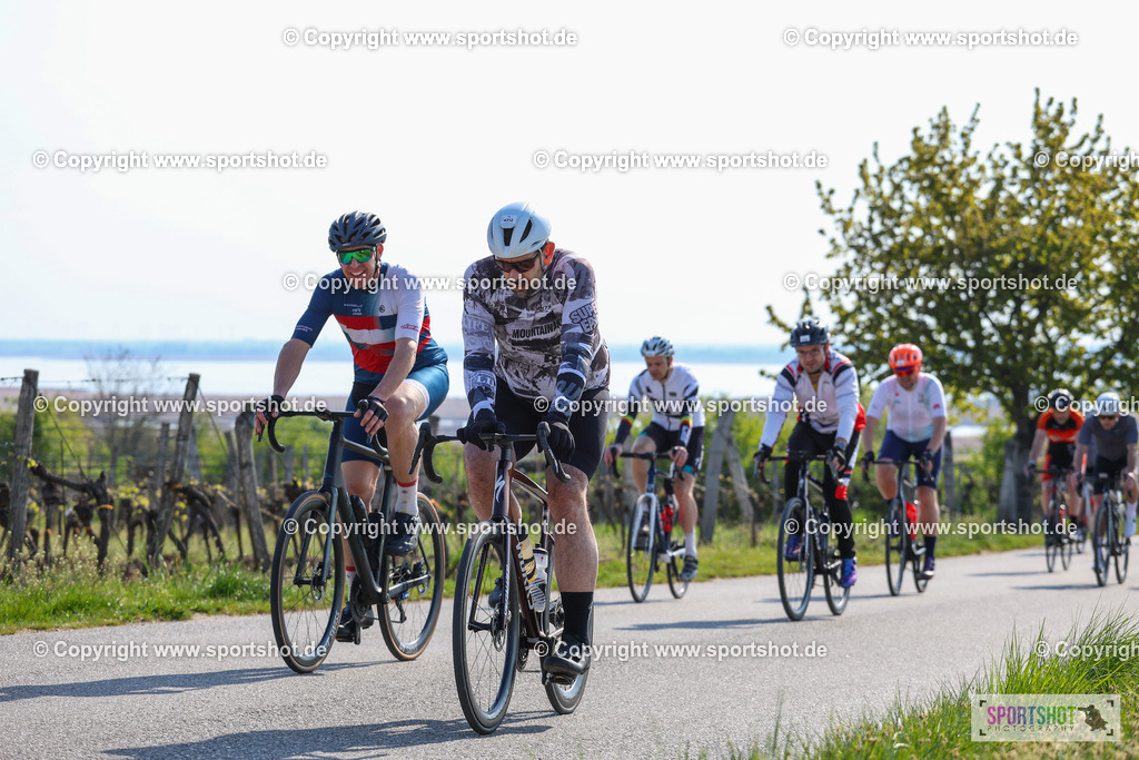 IMG_1473 | @sportshot_your_pictrs #yourpictures#roadtowm2029 #nrm #neusiedlerseeradmarathon #neusiedlersee #neusiedlerseetourismus #burgenland #mörbisch #nrm26 #burgenlandtourismus #voglundco #poweredbyburgenlandtourismus #radsport #rad #marathon #ucigranfondo #visitburgenland #ucigranfondoworldseries