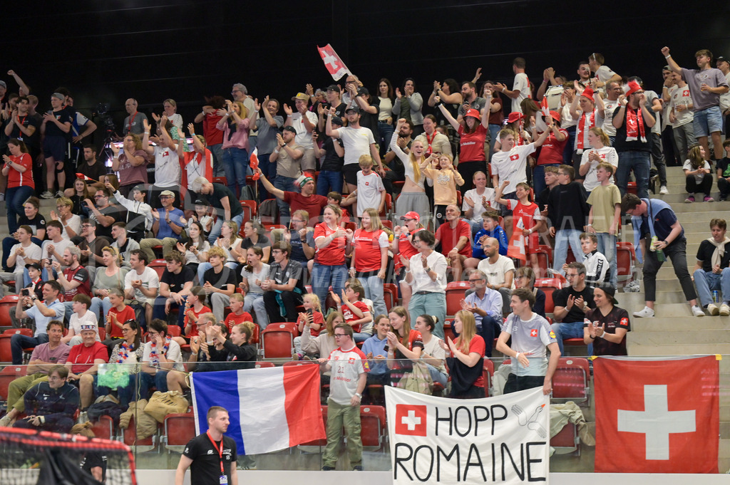 Women's 3v3 WFC 2025 - Championship Final - Finland v Switzerland | Switzerland wins the gold medal game, during Women's 3v3 WFC 2025 - Championship Final, Switzerland: 03.05.2025, Winterthur, AXA ArenaEvent page: <a href="https://www.u19wfc2025.ch/">www.u19wfc2025.ch</a>Credit: Markus Aeschimann, <a href="https://markus-aeschimann.ch">markus-aeschimann.ch</a>Instagram: <a href="https://instagram.com/sportfotografie.aeschimann">@sportfotografie.aeschimann</a> - Realisiert mit Pictrs.com