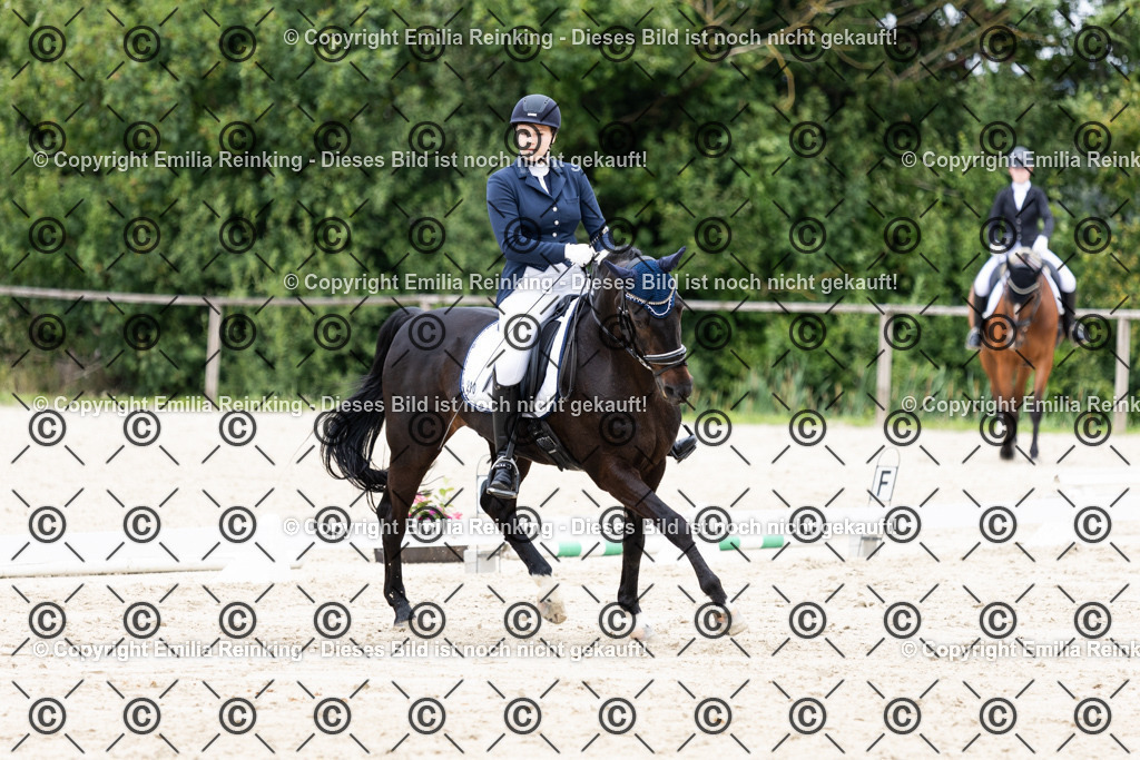 CL5A3561 | Emilia Reinking Fotografie - Realisiert mit Pictrs.com