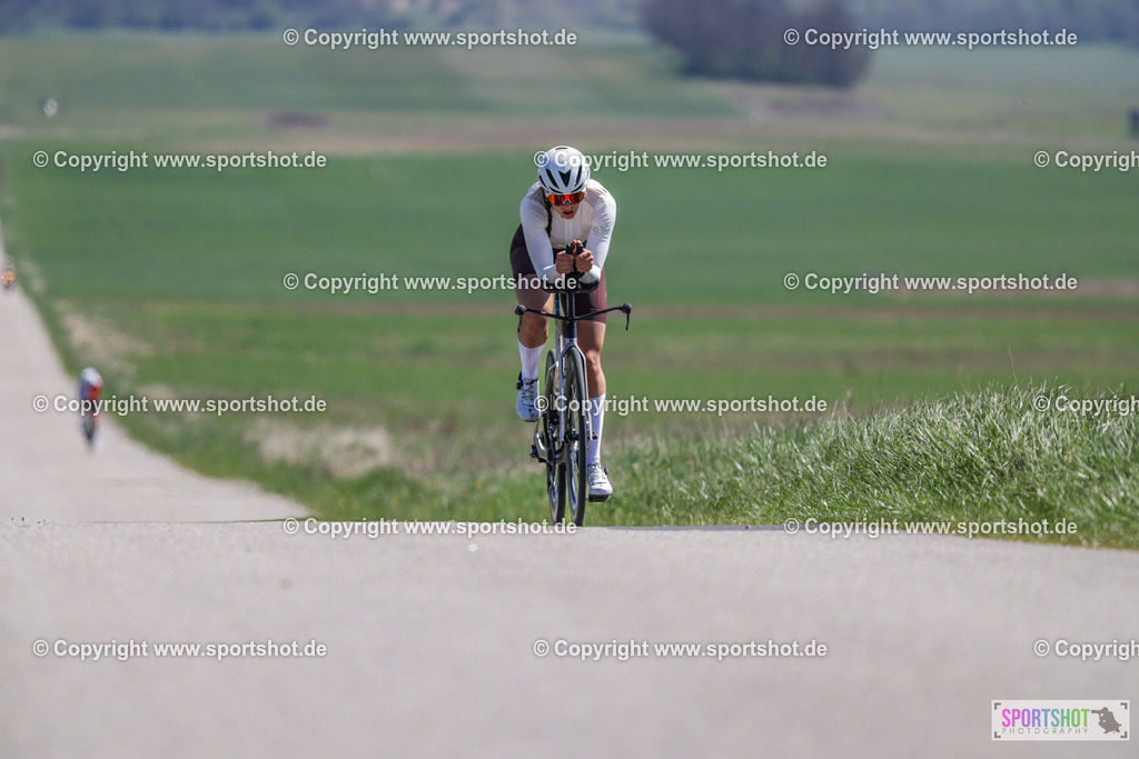 368A2487 | Neusiedlersee Radmarathon 2026@sportshot_your_pictrs #yourpictures#roadtowm2029 #nrm #neusiedlerseeradmarathon #neusiedlersee #neusiedlerseetourismus #burgenland #mörbisch #nrm26 #burgenlandtourismus #voglundco #poweredbyburgenlandtourismus #radsport #rad #marathon #ucigranfondo #visitburgenland #ucigranfondoworldseries