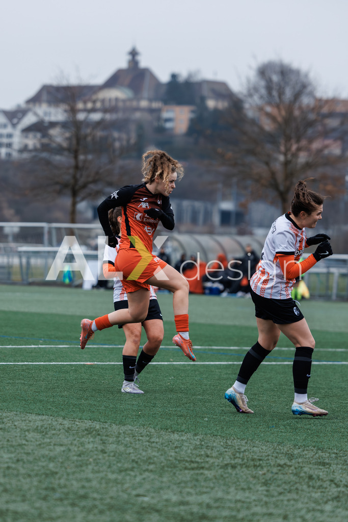 Fußball I Frauen I Saison 2025-2026 I Freundschaftsspiel I FC Aarau Frauen - SC Freiburg U20 I 24.01.2026 | 24 Donika Deda (FC Aarau) – Mittelfeld - Realisiert mit Pictrs.com
