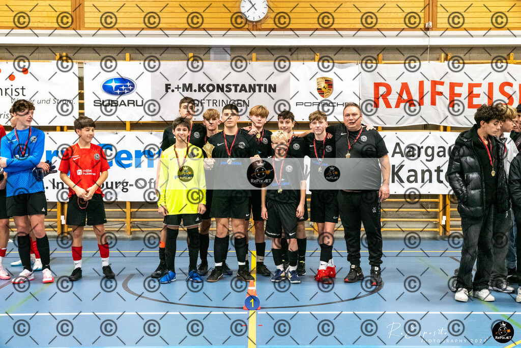 20241130_FCR-Hallenturnier-C-5_020 | Sport und Naturfotografie von Roberto Esposito zeigt echte Momente Bewegung und die Schönheit der Natur. Ausdrucksstarke Bilder schaffen Emotionen.
