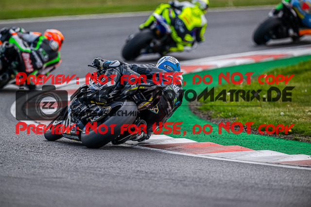 MaZZes_FotoMatrix_220508_95734 | Fotograf Mathias Schmid
Sportfotograf,
Eventfotograf,
Hochzeitsfotograf,
Portraitfotograf